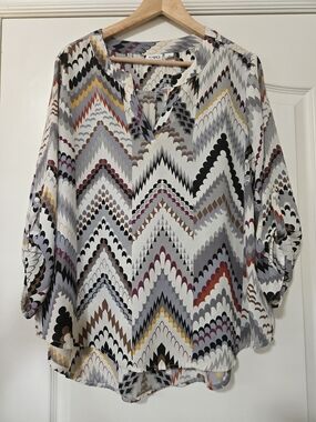 Cato Multicolor Chevron V‑Neck Roll‑Tab Tunic Fall